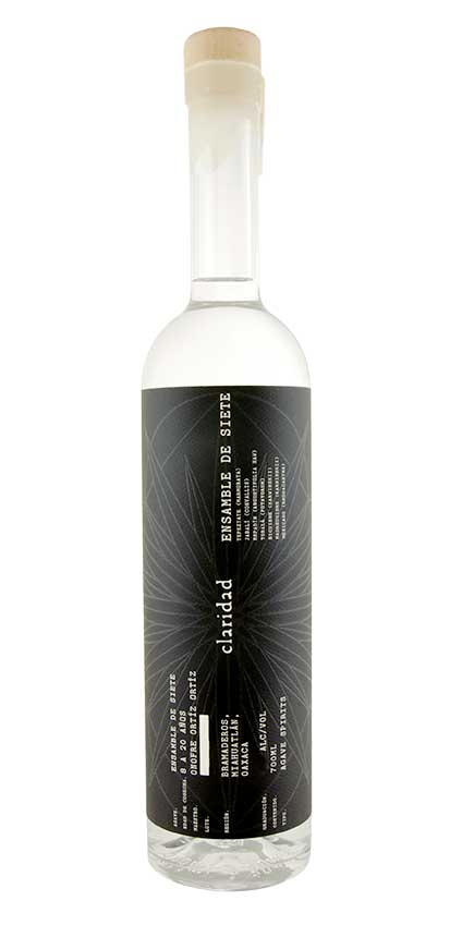 Claridad Artesanal Ensamble de Siete Mezcal